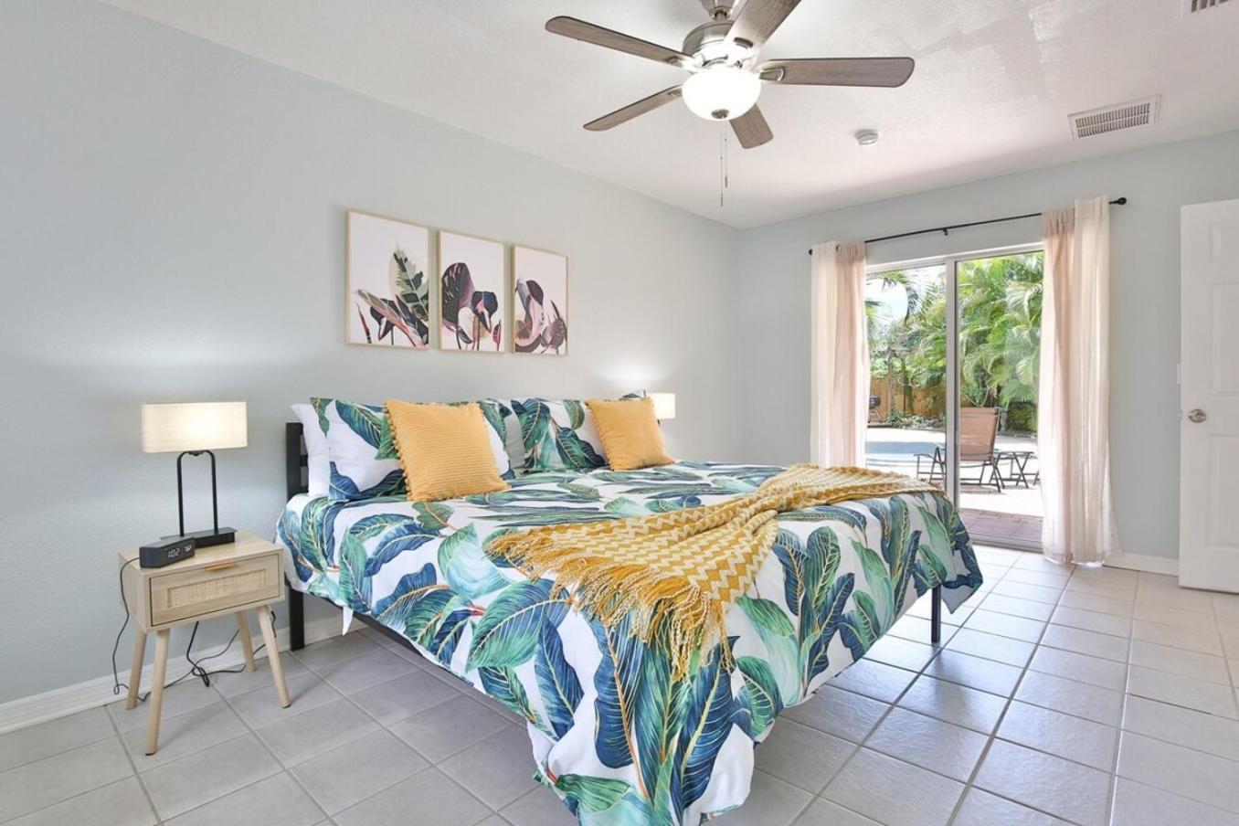 Coastal Villa W Amazing Courtyard - Splash Pad! ซาราโซตา ภายนอก รูปภาพ
